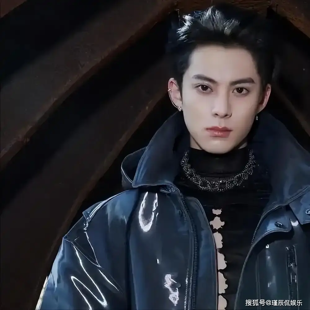 娱乐圈明星私生活风波_明星私底黑料其他明星知道吗,_赵露思经纪公司对抗虚假助农