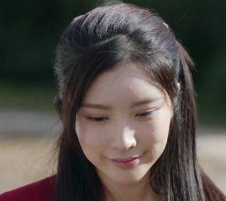 美女整容前后对比_娱乐圈整容美女_混血女明星鼻子